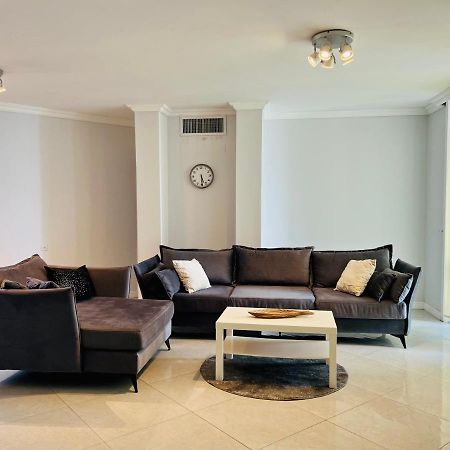 Royal Aparatment On The Sea , Blvd Nitza 34 Нетания Екстериор снимка