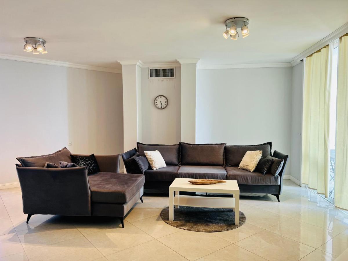 Royal Aparatment On The Sea , Blvd Nitza 34 Нетания Екстериор снимка